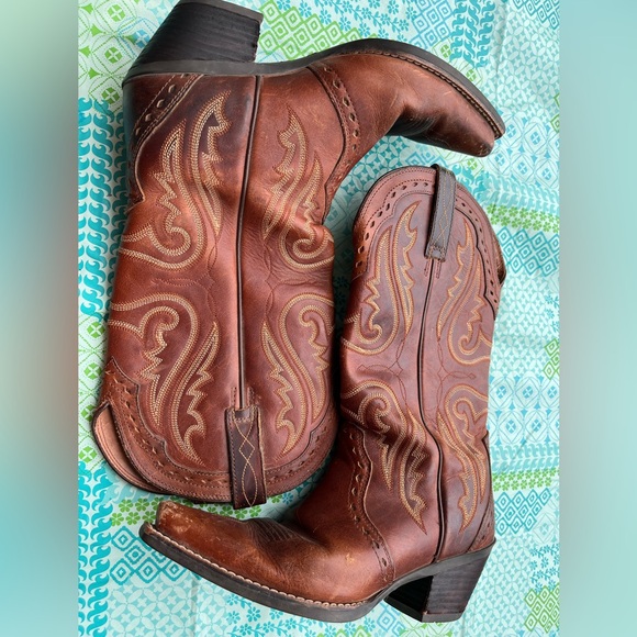 Ariat Shoes - Ariat Brown Leather Boots